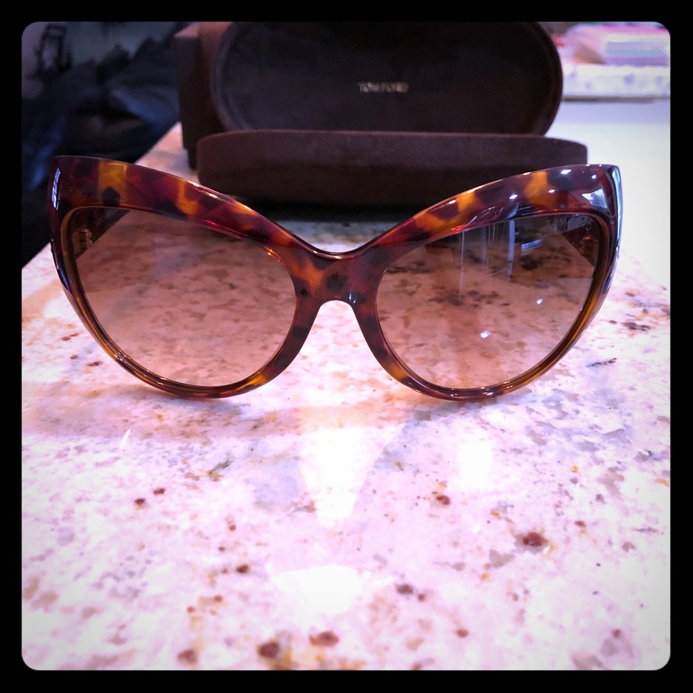 Tom Ford Bardot FT0284 Sunglasses